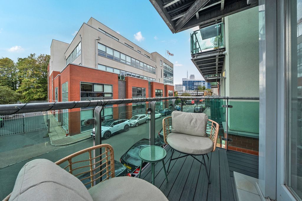 Property photo 2 of 20 1510563-1-6A9Eabb...