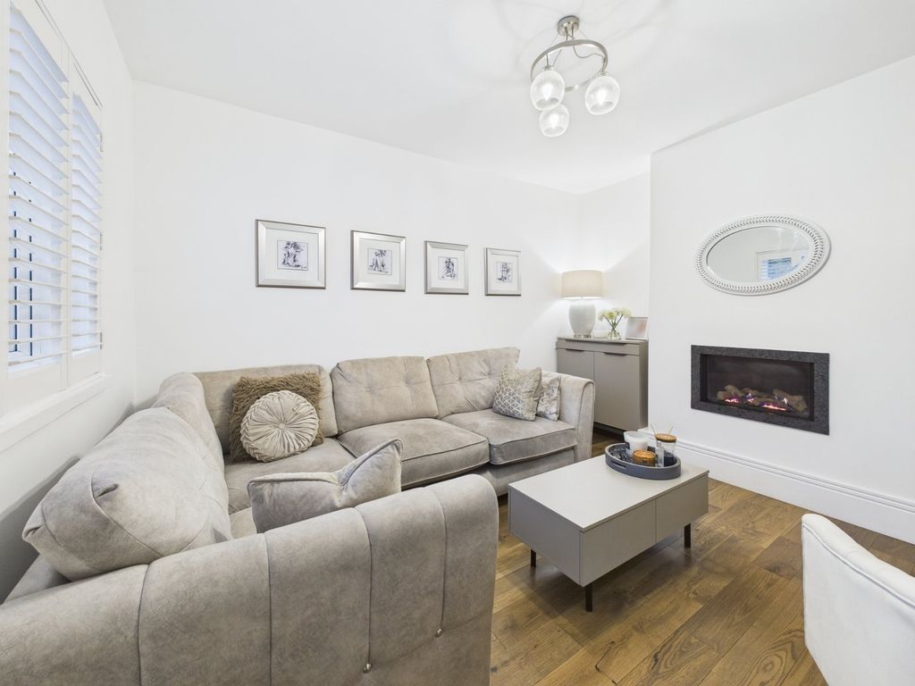 Property photo 2 of 19 Picture No. 02