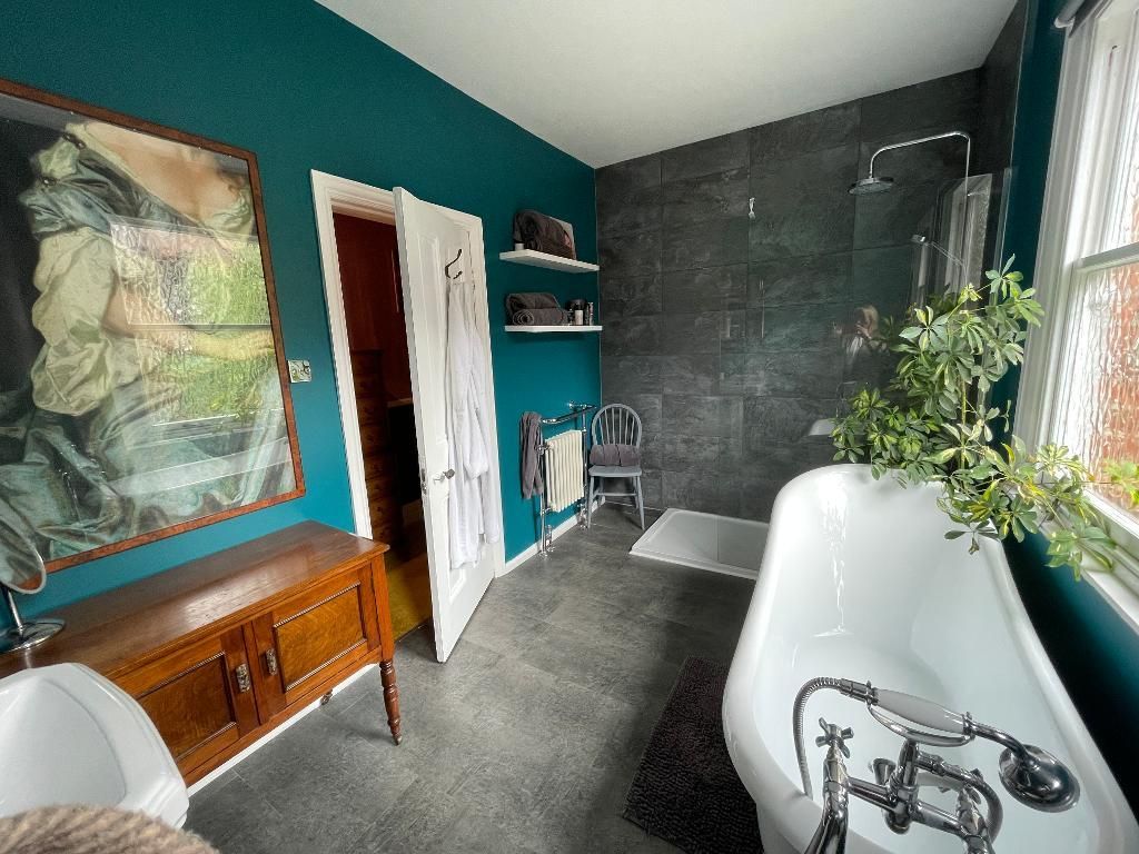 Property photo 1 of 25 5 Bedroom Terraced For Sale