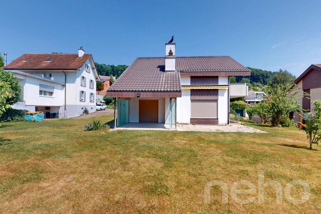 Property photo 1 of 13