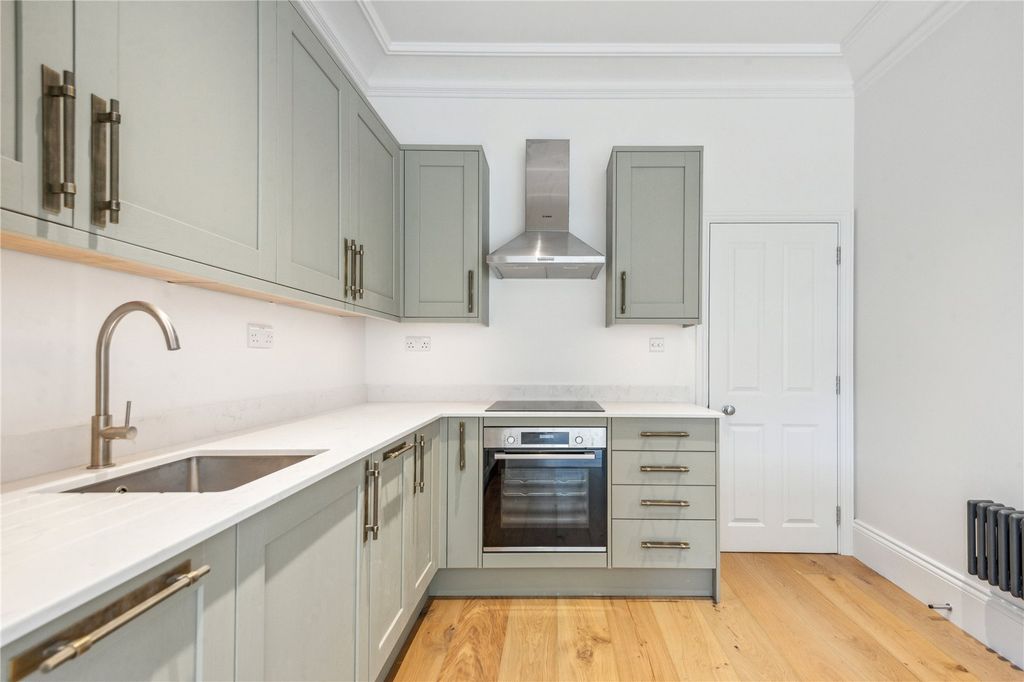 Property photo 3 of 17 Picture No. 07