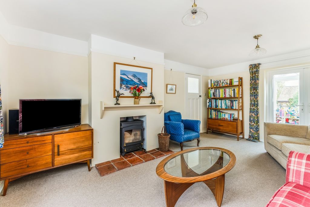 Property photo 3 of 14
