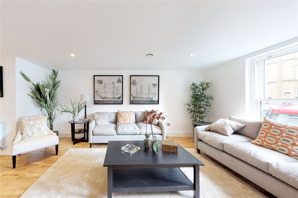 Property photo 2 of 12 Reception Room