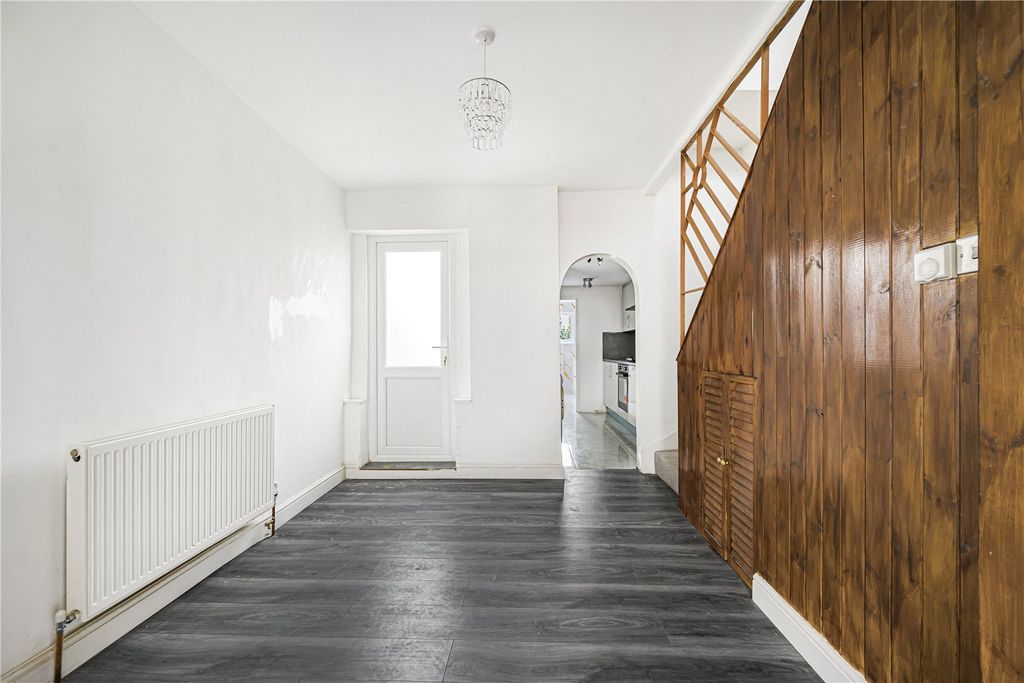 Property photo 2 of 26 Reception Room