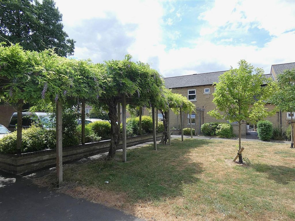 Property photo 1 of 9 Exterior.Jpg