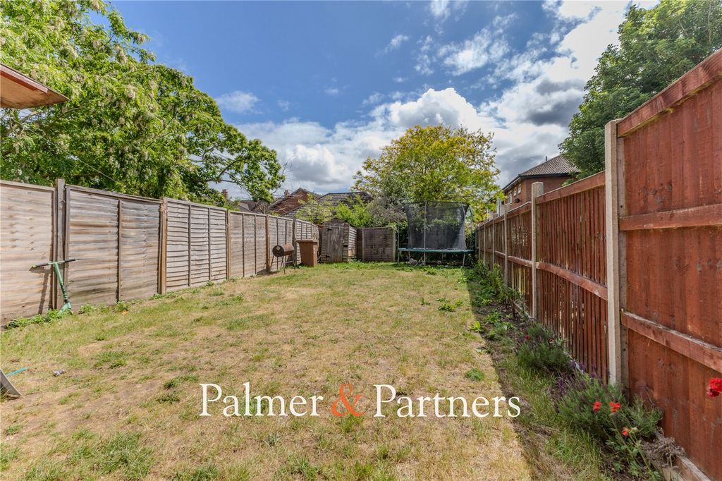 Property photo 2 of 9 Picture No. 01