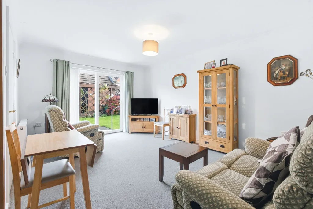Property photo 3 of 16