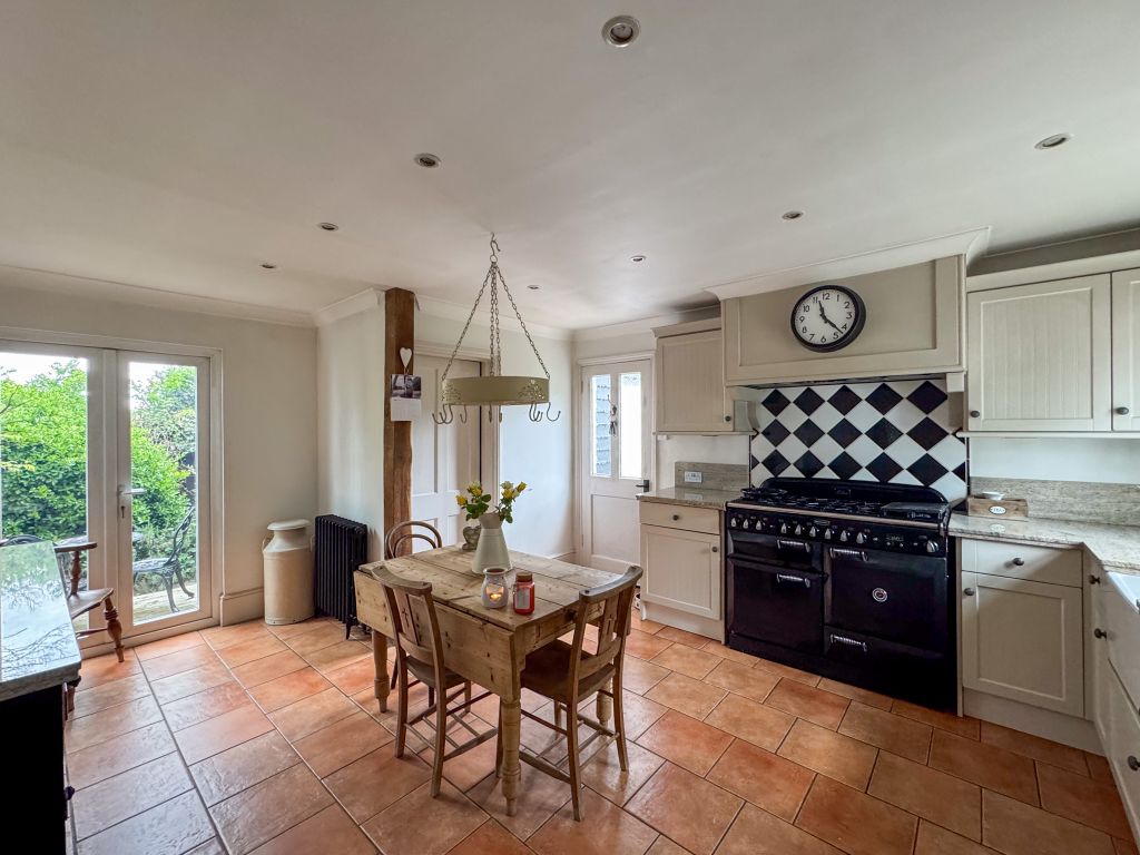 Property photo 3 of 66 Img_0216