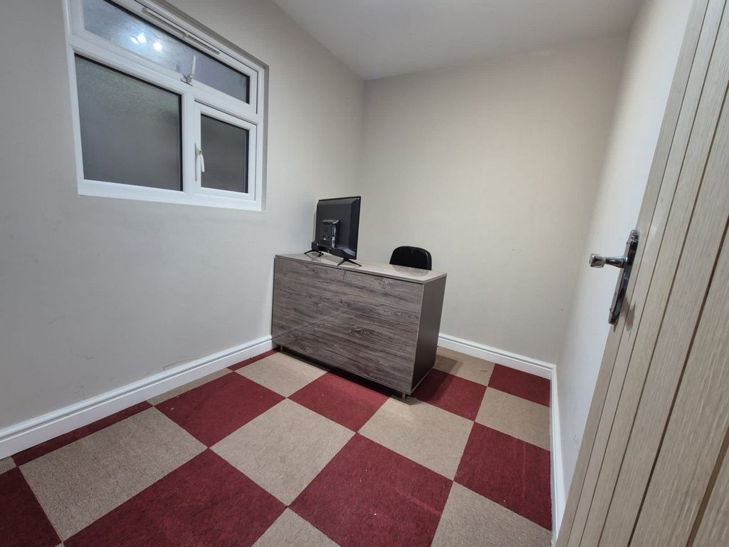 Property photo 2 of 3 Photo 2