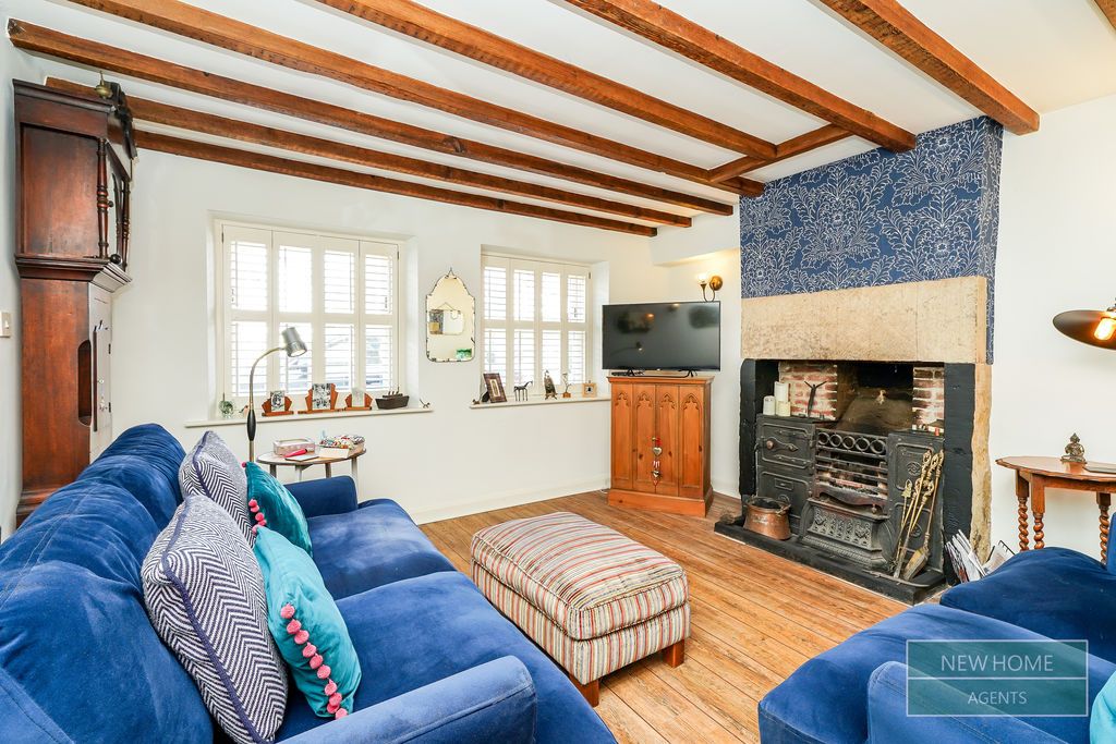 Property photo 2 of 23 Photo 9