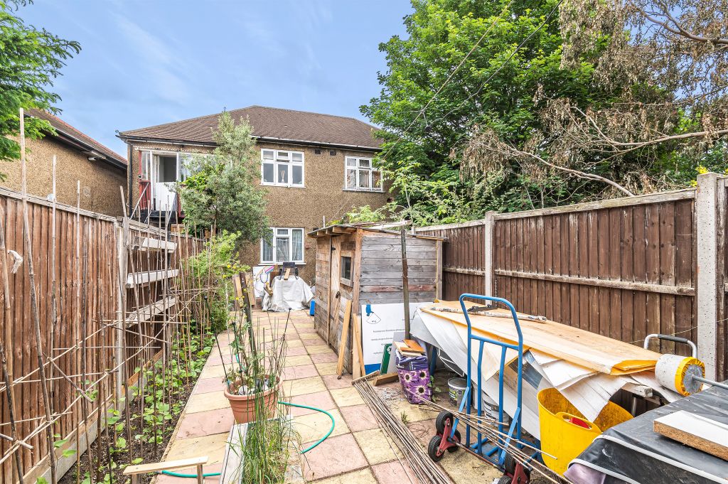 Property photo 3 of 12