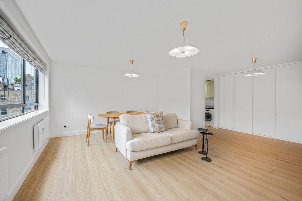 Property photo 2 of 11 Picture No. 09