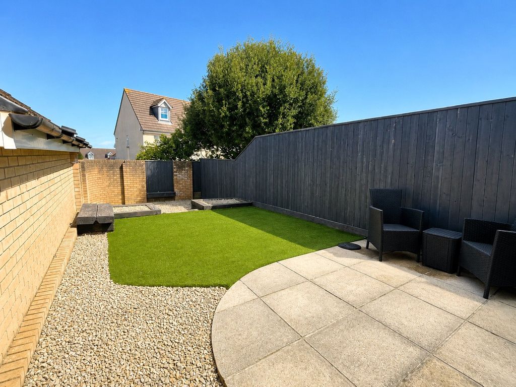 Property photo 2 of 15 Picture No. 42