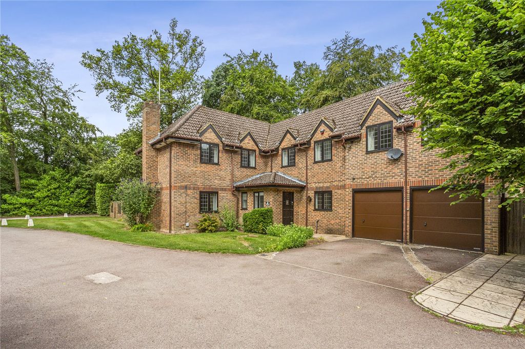 Property photo 1 of 16 Picture No. 32