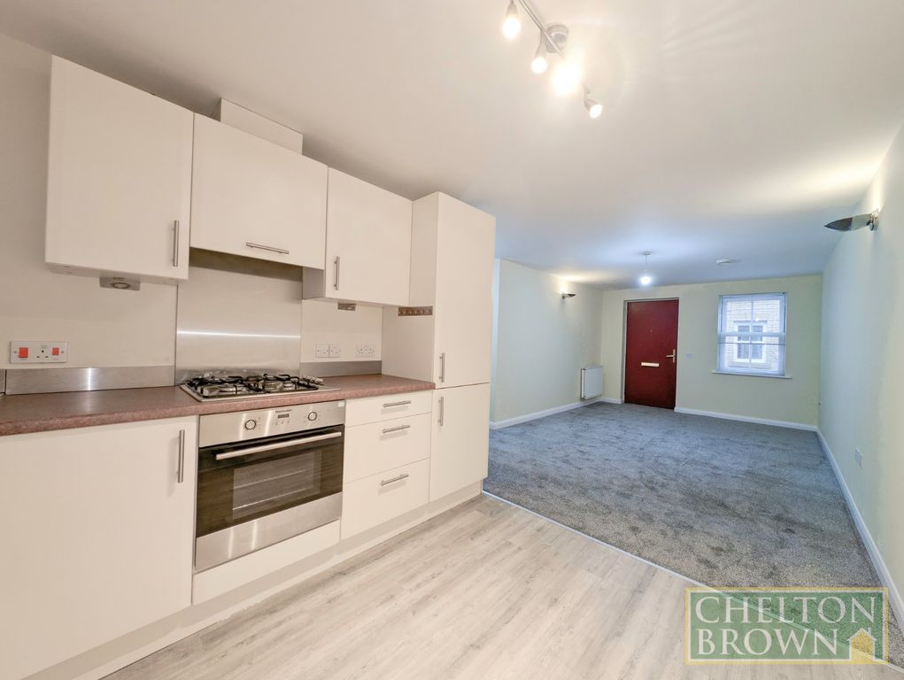 Property photo 3 of 19 Living/Kitchen