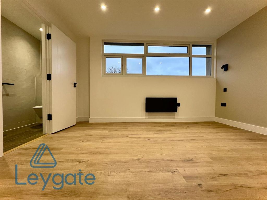 Property photo 3 of 7 Whatsapp Image 2026-02-02 At 2.44.54 Pm (3).Jpeg