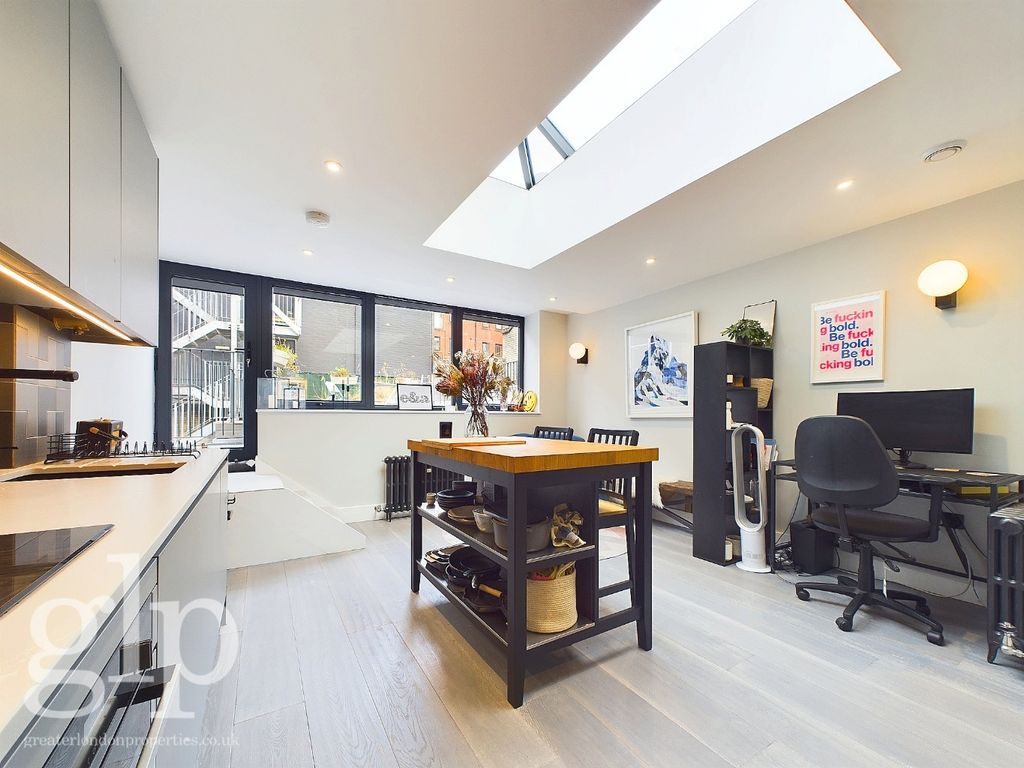 Property photo 1 of 26 3705631