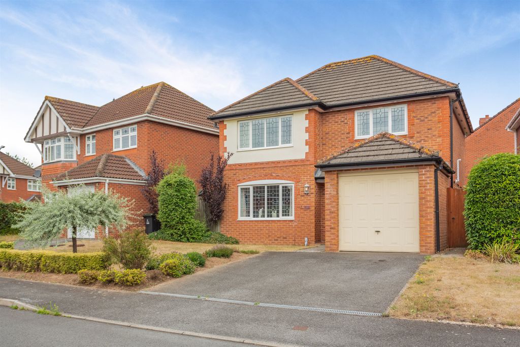 Property photo 1 of 23