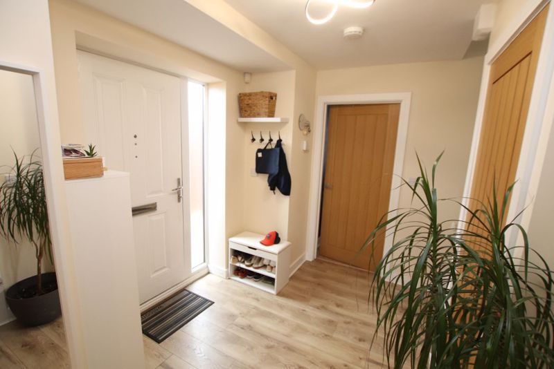 Property photo 2 of 17 Hallway