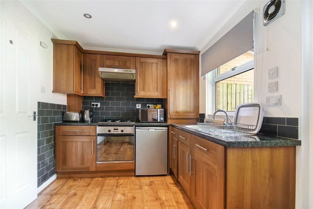 Property photo 2 of 18 Picture No. 07