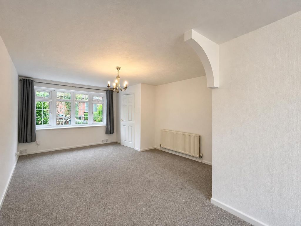 Property photo 2 of 9 Image