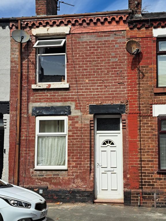 Property photo 1 of 17