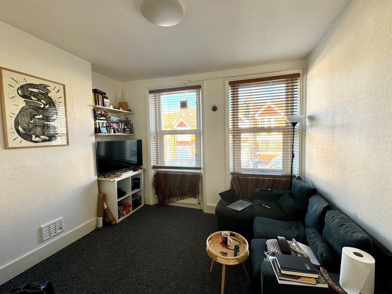 Property photo 3 of 5 Photo 17