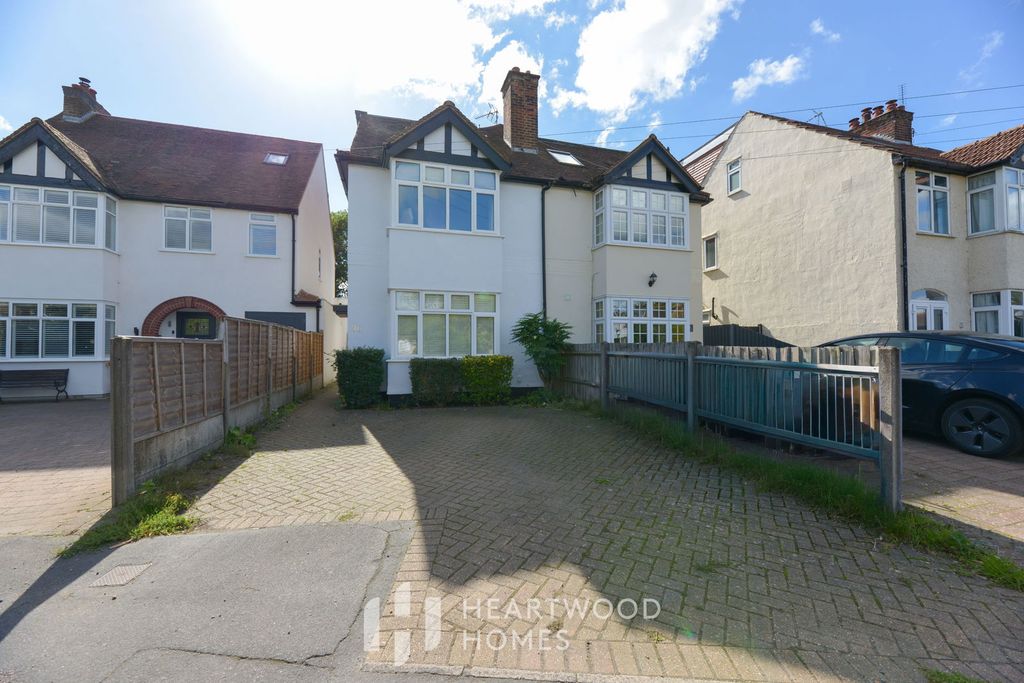 Property photo 3 of 20