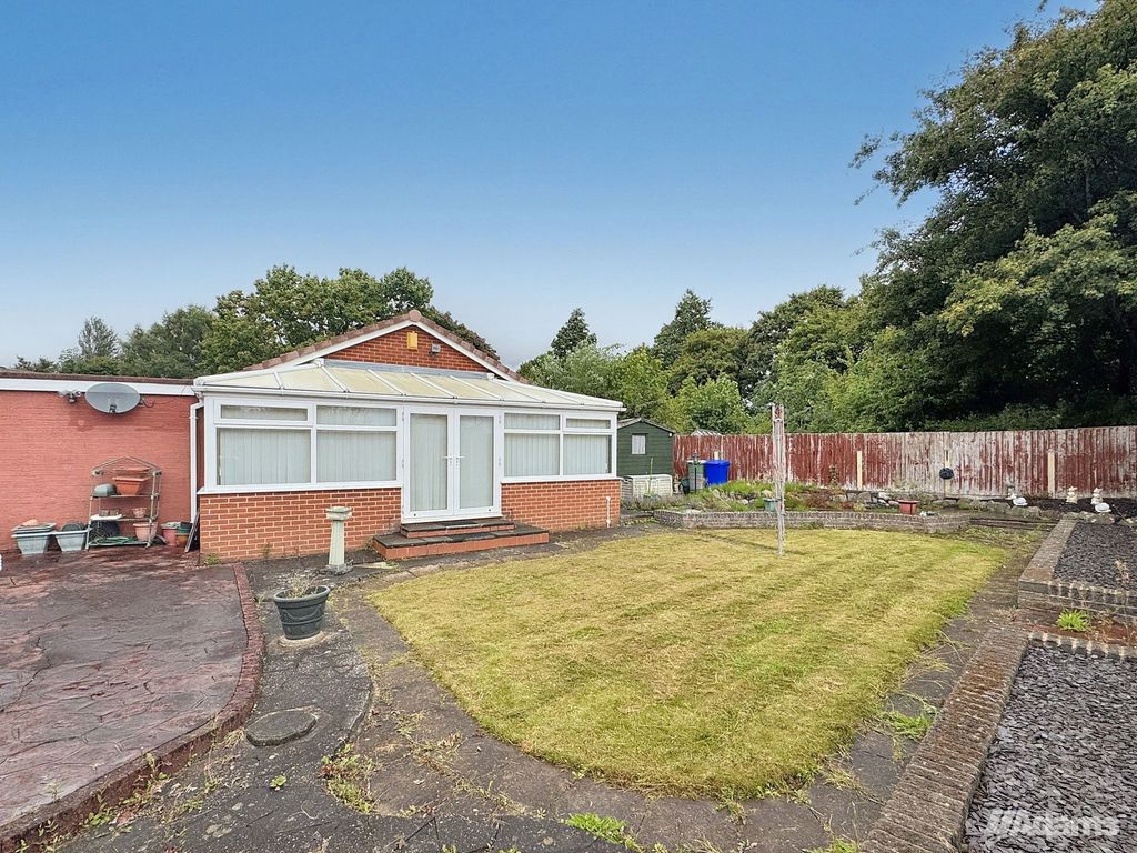 Property photo 2 of 23