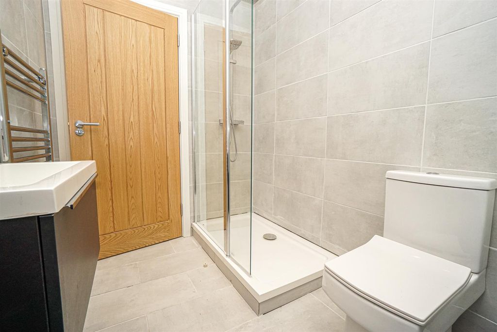 Additional image 19 of 2 bed flat for saleWhite Rock, Hastings TN34