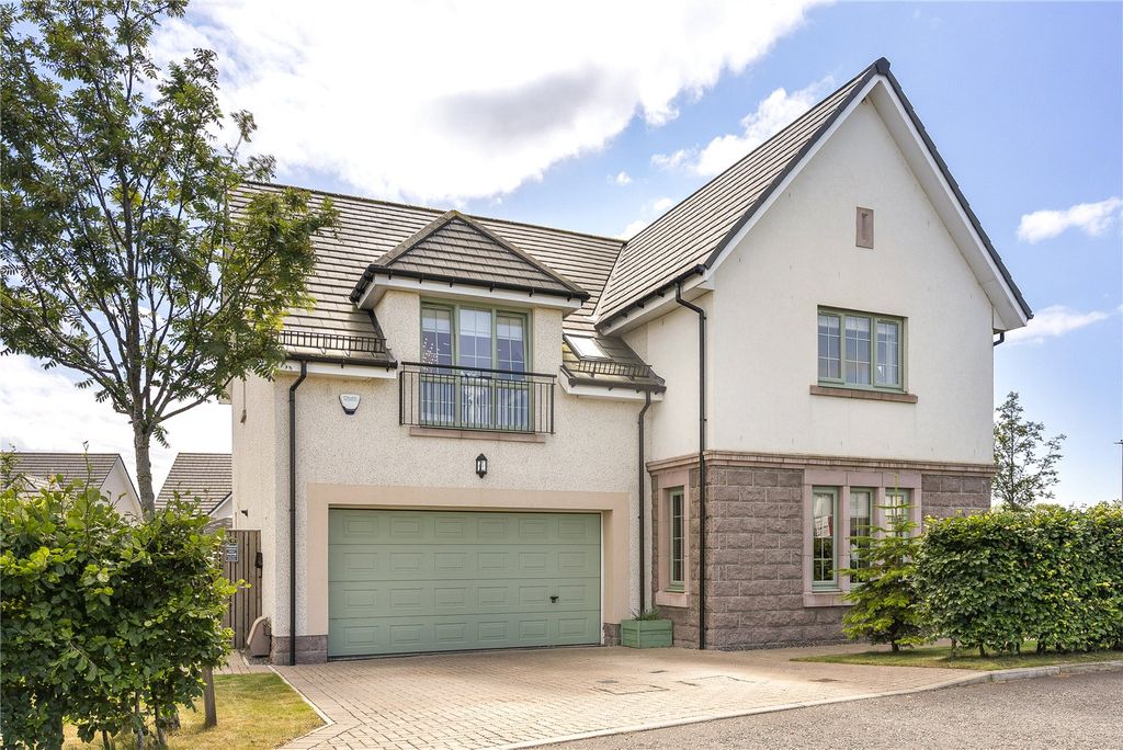 Property photo 1 of 60 Milltimber Gardens