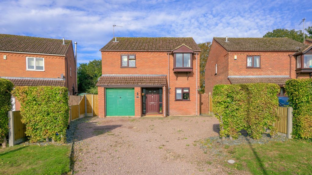 Property photo 1 of 27