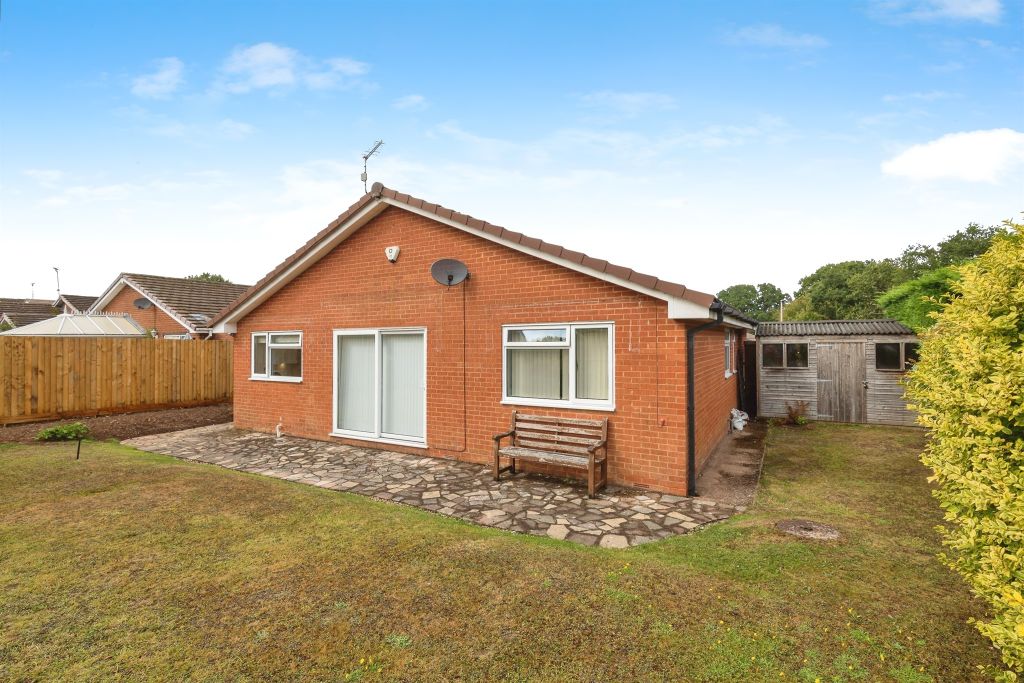 Property photo 3 of 17