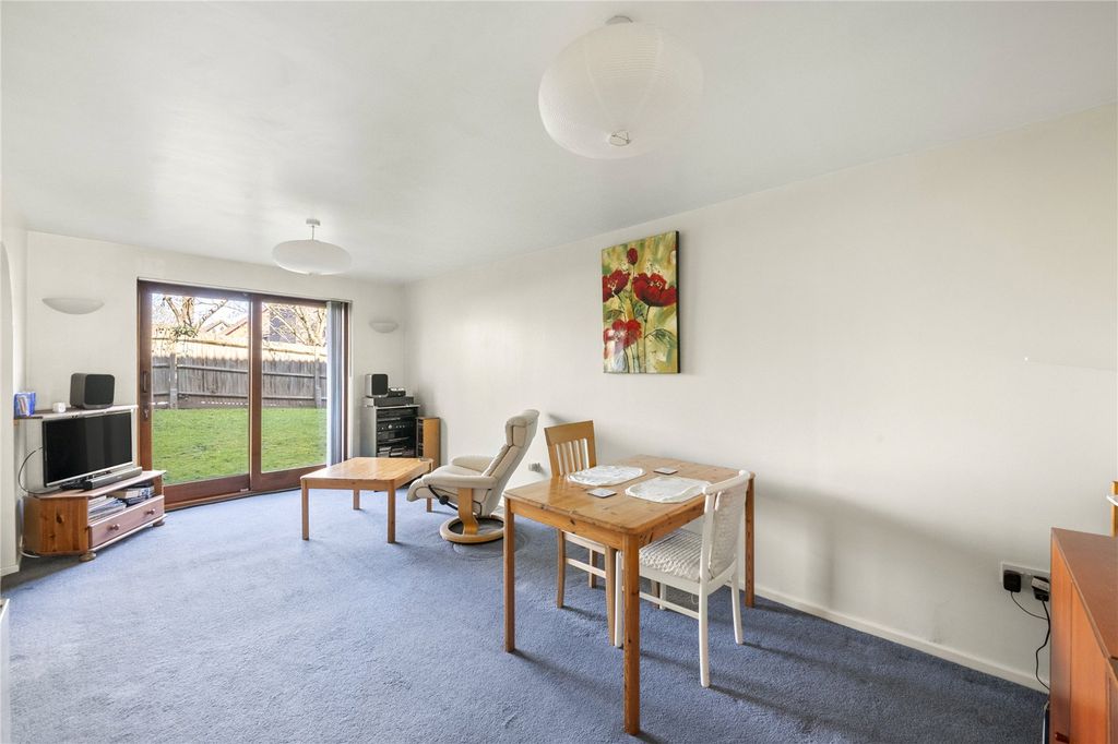 Property photo 3 of 17 Picture No. 04