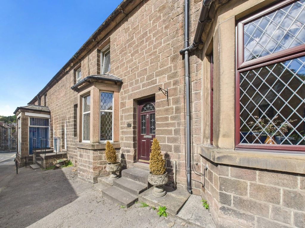 Property photo 1 of 43 Outside