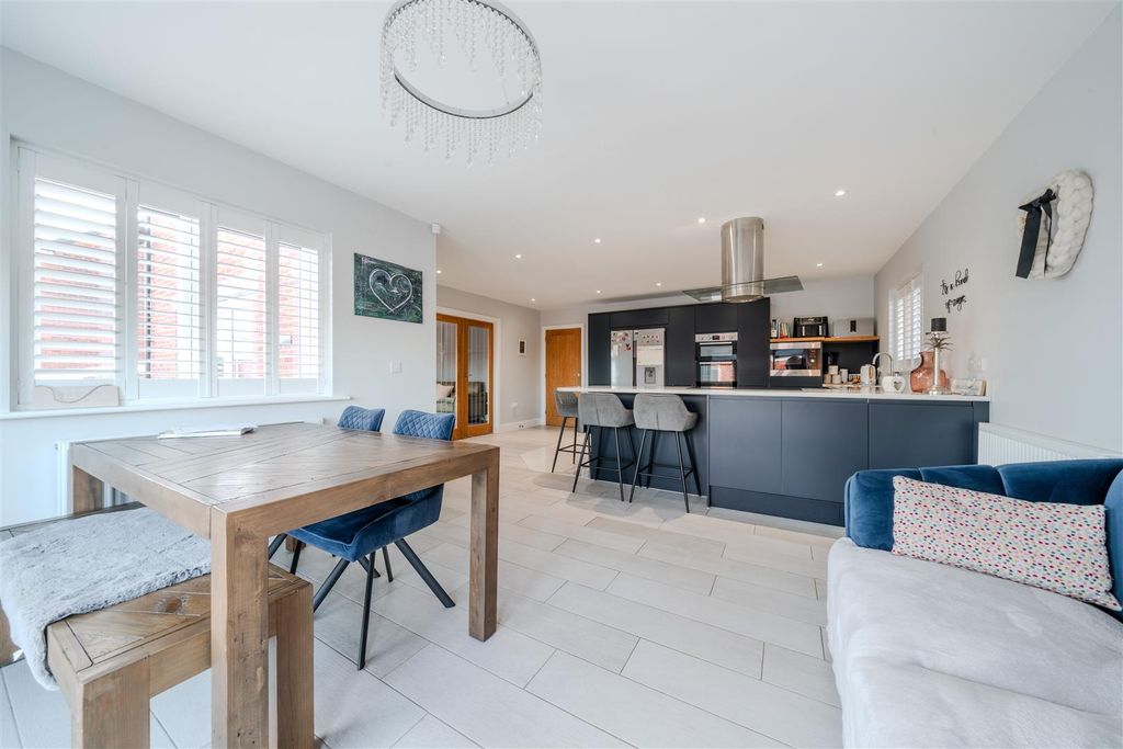 Property photo 3 of 33 Kitchen - Diner-9.Jpg