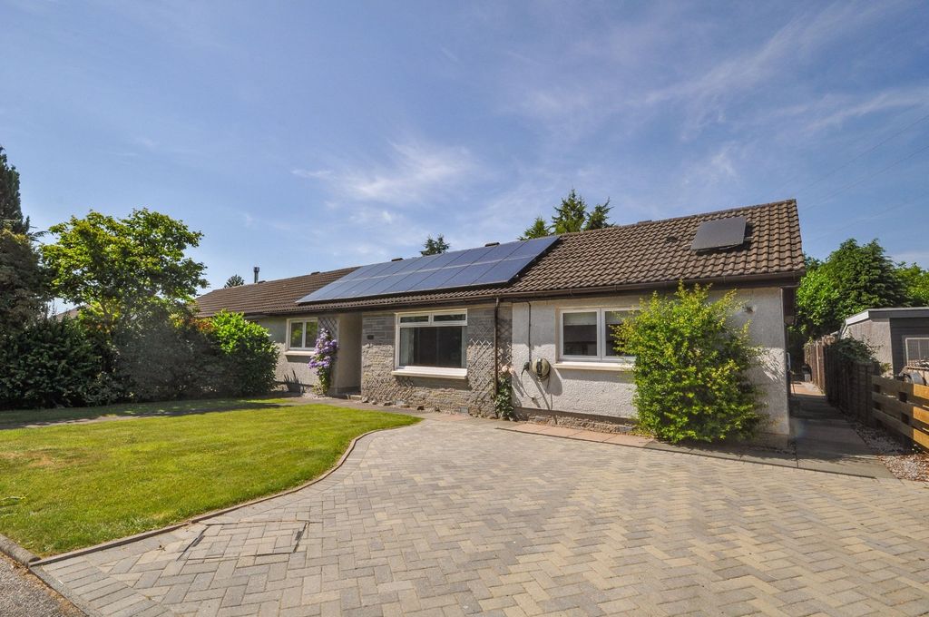 Property photo 1 of 26
