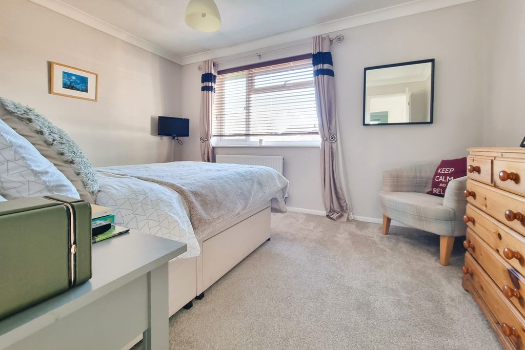Additional image 16 of 4 bed detached house for saleFareham, Hampshire PO16