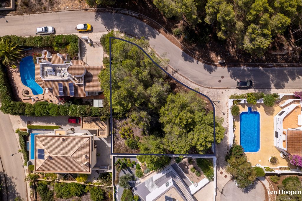 Property photo 3 of 9