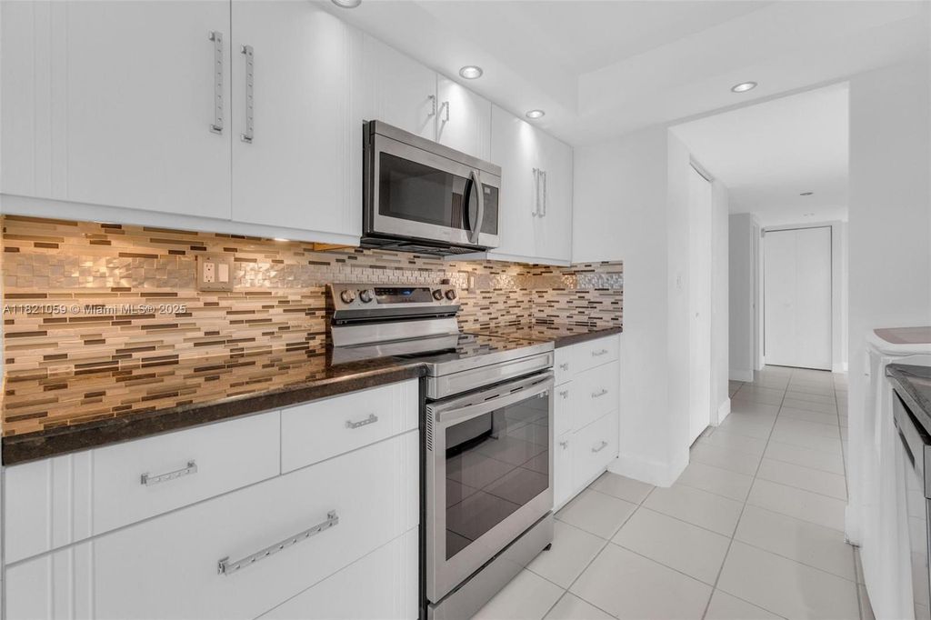Property photo 2 of 50 <Alttext/>