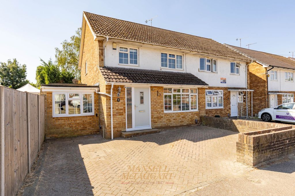 Property photo 1 of 27