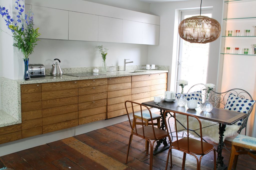 Property photo 3 of 11 5054932