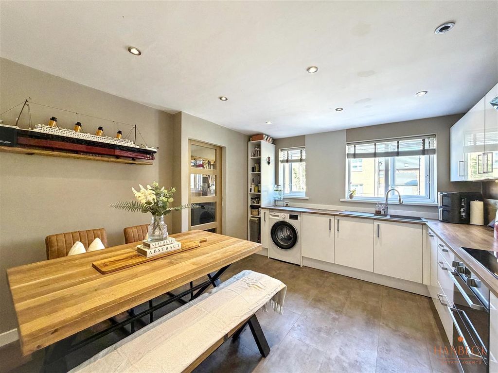 Property photo 3 of 24 Img_6066.Jpg