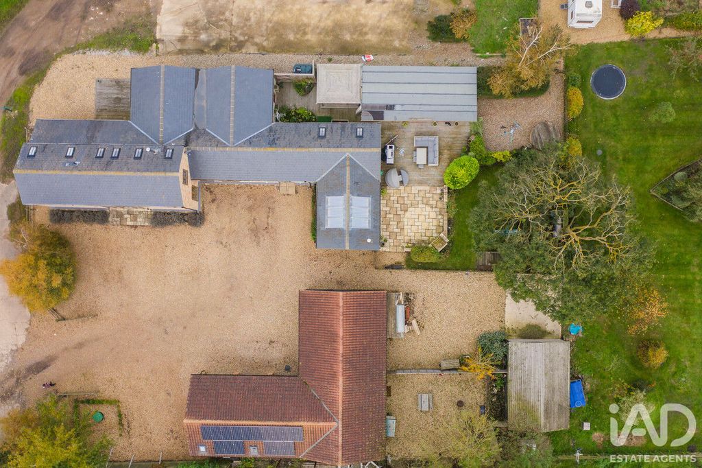 Property photo 3 of 50
