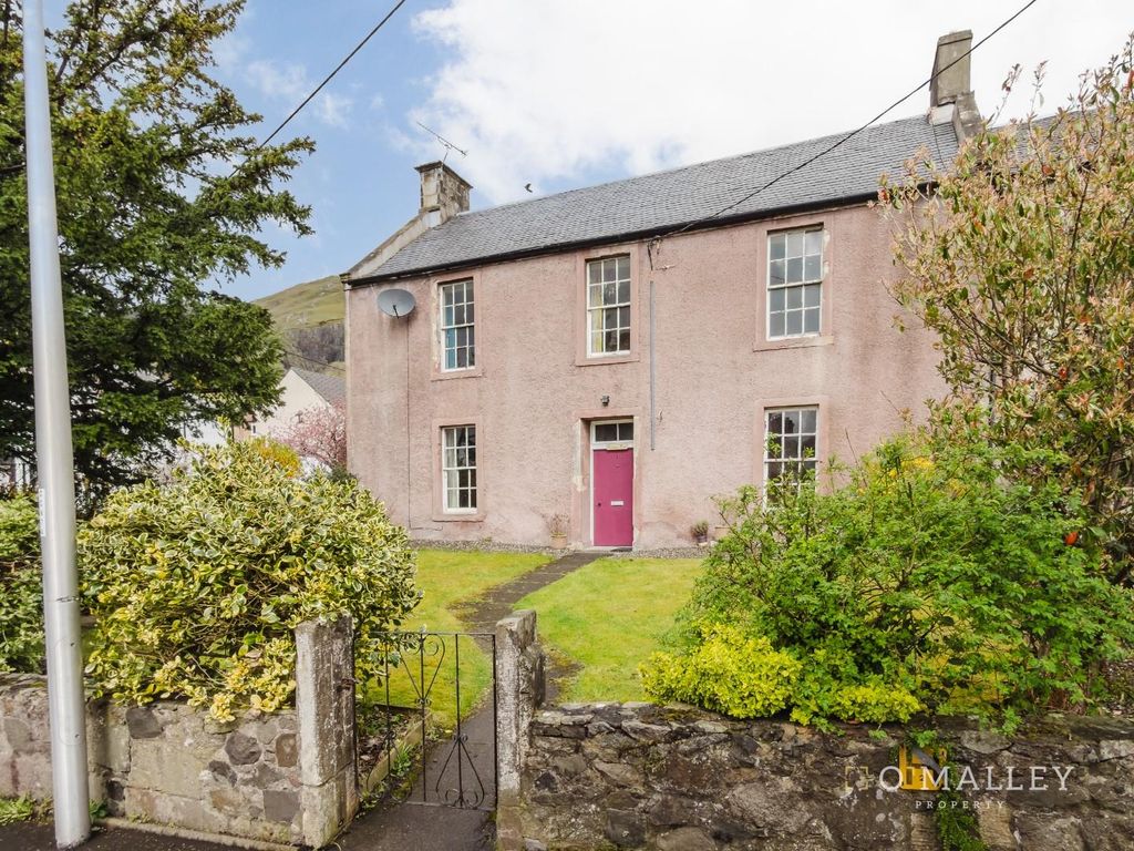 Property photo 1 of 25 External Front