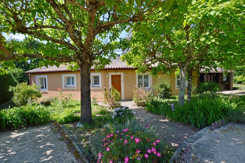 Property photo 1 of 18 Photo 1
