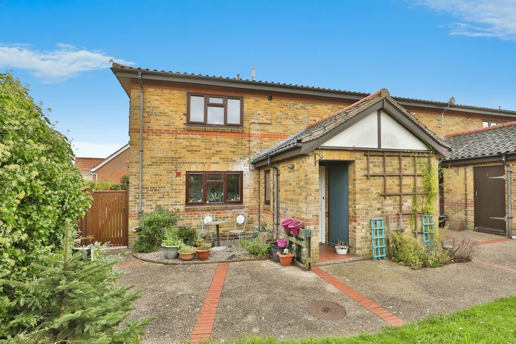 Property photo 1 of 16 Photo