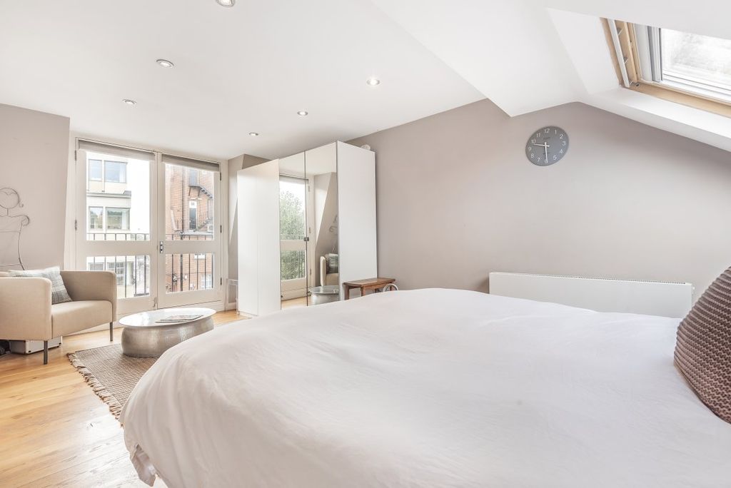 Property photo 3 of 10 Picture No. 43