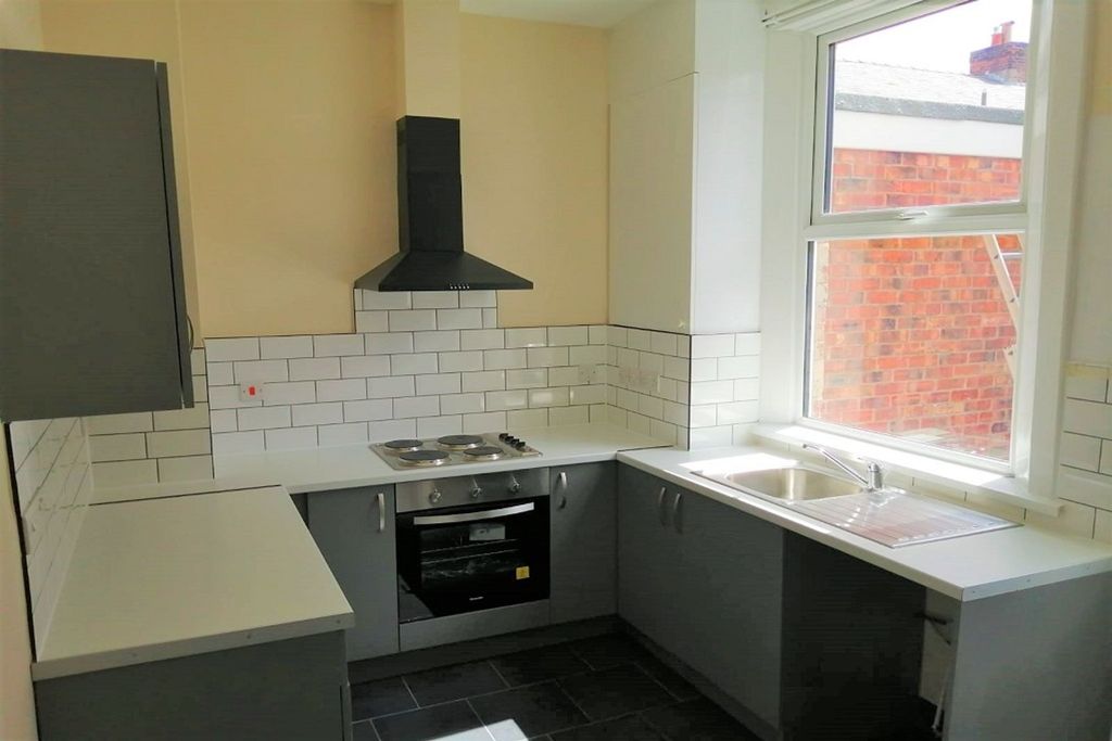 Property photo 1 of 9 Kitchen / Diner