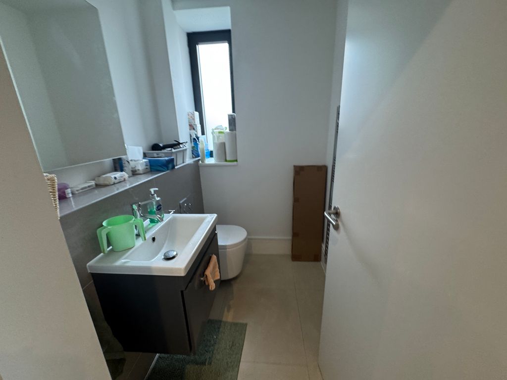 Property photo 2 of 5